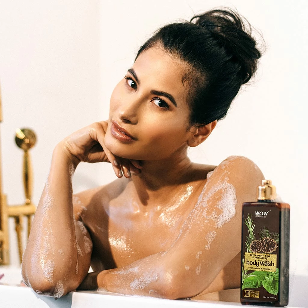 WOW Skin Science Peppermint, Pine & Rosemary Foaming Body Wash